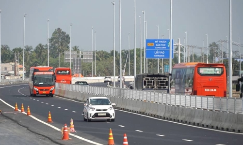 Khắc phục dứt điểm thiệt hại do thi công cao tốc Mỹ Thuận - Cần Thơ trong tháng 8