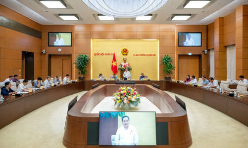 Ủy ban Thường vụ Quốc hội sẽ chất vấn các tư lệnh ngành nông nghiệp, công thương, nội vụ, thanh tra, tòa án