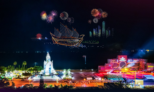 Du lịch Khánh Hòa đã có một mùa hè rực rỡ