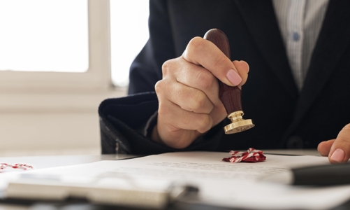 Giám đốc điều hành làm giả ủy quyền, bán dự án 