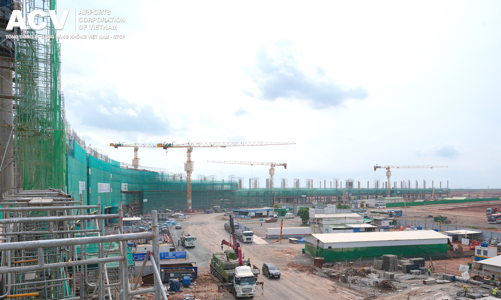 Gợi mở hướng đầu tư sớm đường cất hạ cánh số 2 sân bay Long Thành