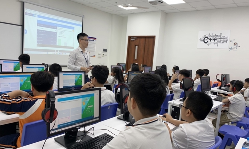 TP.HCM: Thực hiện khảo sát năng lực số 100% cán bộ quản lý giáo dục và giáo viên