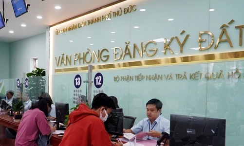 Thông tin về gần 9.000 hồ sơ thuế đất bị “tắc” tại TP.HCM