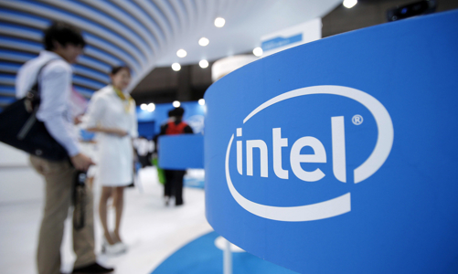 Intel: “Nhà vô địch” gồng mình chống lại làn sóng thâu tóm