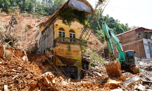 Vinamilk tiếp tục hỗ trợ người dân sau bão lũ