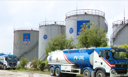 Thủ tướng yêu cầu tuyệt đối không để gián đoạn nguồn cung xăng dầu