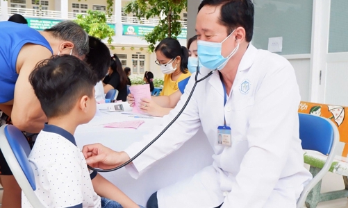 Khẩn trương tiêm vaccine phòng, chống dịch sởi tại địa phương có nguy cơ cao