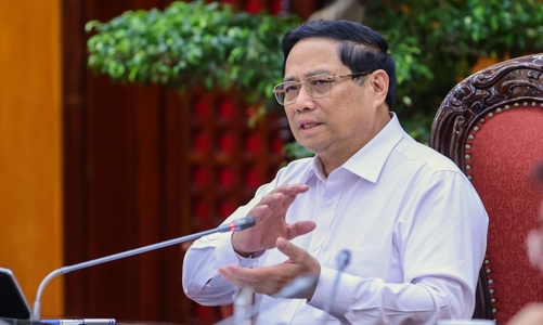 Thủ tướng: Quyết tâm chậm nhất tới hết năm 2025 xóa nhà tạm, nhà dột nát trên cả nước