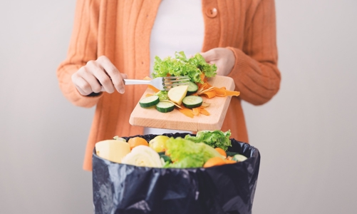 Giảm lãng phí thực phẩm phải bắt đầu từ hành vi tiêu dùng