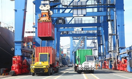 Thu ngân sách từ hải quan tăng 13,5% sau 9 tháng