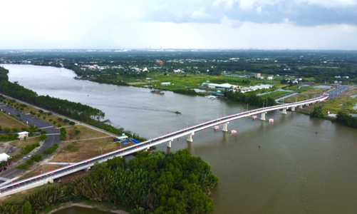 Phát triển Cần Giuộc thành đô thị gắn với cảng quốc tế Long An