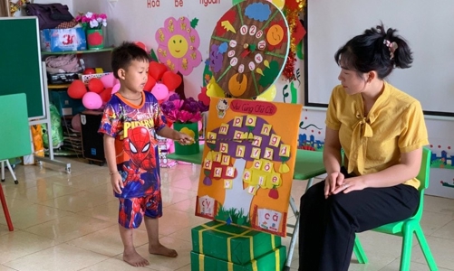 Gần 300.000 trẻ em mẫu giáo chưa được đến trường