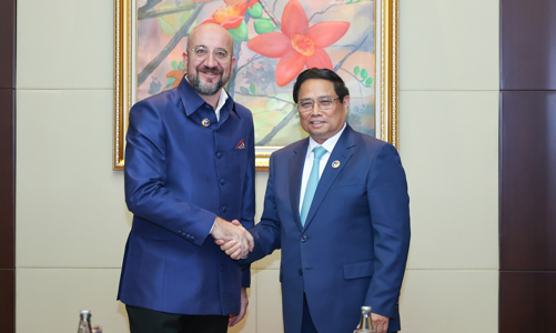 EU sẽ xem xét tích cực việc tháo gỡ 