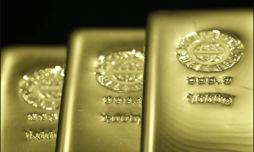 Vàng bị bán tháo vì USD tăng giá quá mạnh