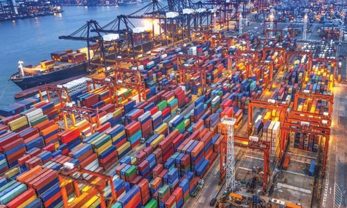 Các hãng tàu lớn thế giới ồ ạt vào Việt Nam, cơ hội cho cổ phiếu  cảng biển?