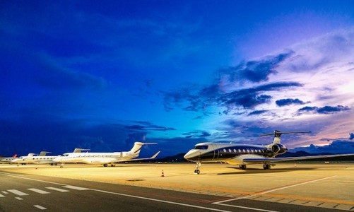 Đà Nẵng xuất hiện loạt máy bay siêu sang Gulfstream dành cho tỷ phú 