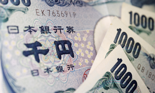 Đồng yên lao dốc sau khi đảng cầm quyền Nhật Bản mất đa số trong Quốc hội