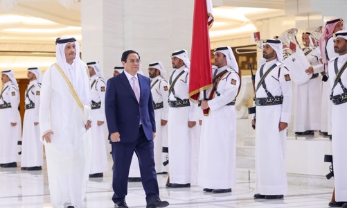 Qatar tổ chức trọng thể lễ đón chính thức Thủ tướng Phạm Minh Chính