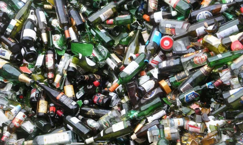 Mới chỉ 15% rác thủy tinh ở Việt Nam được tái chế