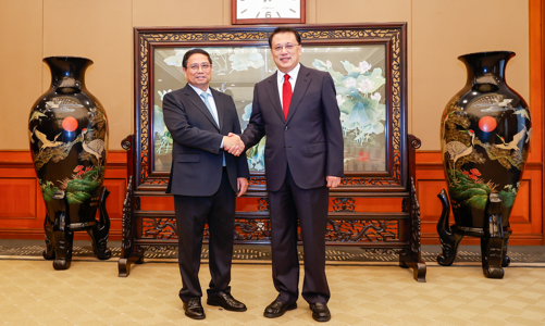 Chính quyền thành phố Trùng Khánh (Trung Quốc) coi trọng cao độ quan hệ hợp tác hữu nghị với Việt Nam