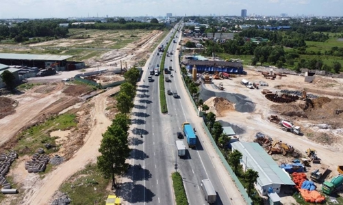 Bình Dương phát động 50 ngày đêm cao điểm giải ngân vốn đầu tư công