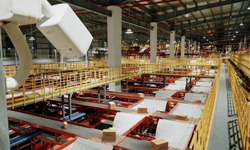 J&T Express xử lý hơn 100 triệu bưu kiện trong một ngày sau đợt sale 11/11