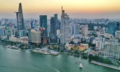 Giá nhà ở tại TP.HCM vượt xa các tỉnh lân cận