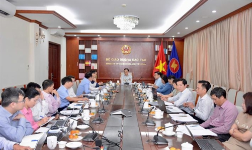 Đào tạo nguồn nhân lực chất lượng cao người dân tộc thiểu số