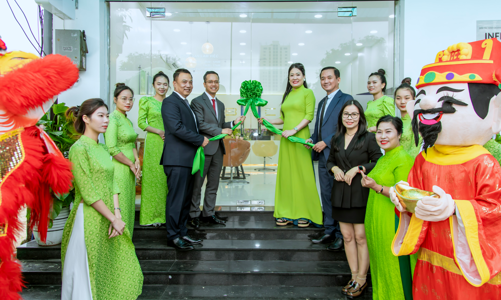 Chubb Life Việt Nam tiếp tục mở rộng kênh đối tác kinh doanh Infinity tại Nghệ An