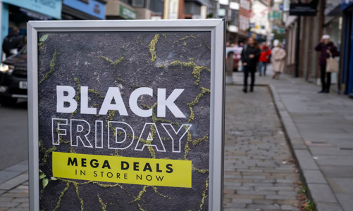 Mùa mua sắm Black Friday 2024: Shein và Temu sẽ đối đầu với thế giới?
