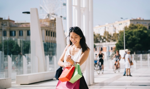 Du khách Việt mạnh tay chi tiêu khi du lịch nước ngoài