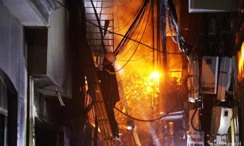 Vụ cháy chung cư mini ở Khương Đình: Nhiều cán bộ bỏ mặc công trình vi phạm