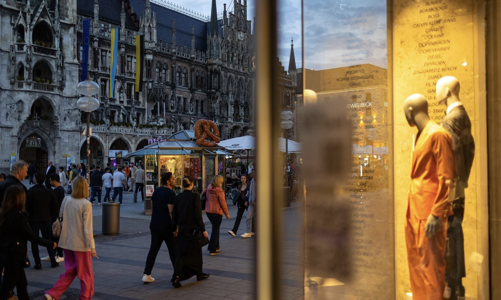 Chiến tranh thương mại với Mỹ sẽ khiến châu Âu phải giảm lãi suất sâu hơn