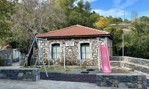 Dân số giảm nhanh, Hy Lạp nhan nhản “thị trấn ma”