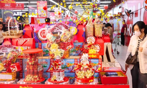 TP.HCM đẩy mạnh kích cầu tiêu dùng dịp Tết Ất Tỵ 2025