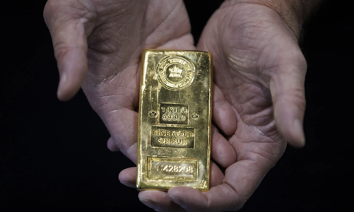 Giá vàng thế giới giảm 1 triệu đồng/lượng sau một đêm vì mối lo lãi suất