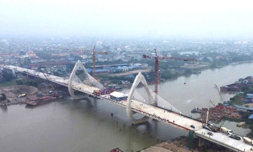 Hợp long cầu qua sông Đào (Nam Định) trị giá hơn 1.200 tỷ đồng