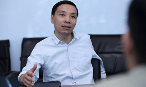 PGS.TS Phạm Thế Anh: Tỷ giá có thể căng thẳng trở lại, GDP năm 2025 khả năng đạt 6,5% 