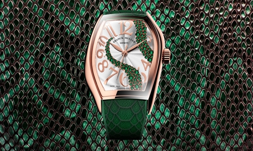 Đồng hồ năm Ất Tỵ: Biểu tượng của sự bí ẩn và biến đổi