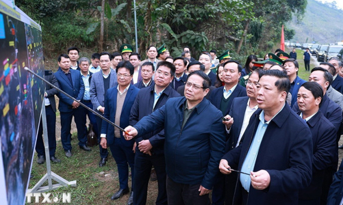 Tuyến đường sắt Lào Cai – Hà Nội - Hải Phòng phải thẳng nhất có thể và kết nối đồng bộ với đường sắt Trung Quốc