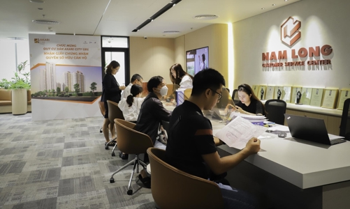 Nam Long bàn giao gần 3.000 sổ hồng, sổ đỏ trong năm 2024