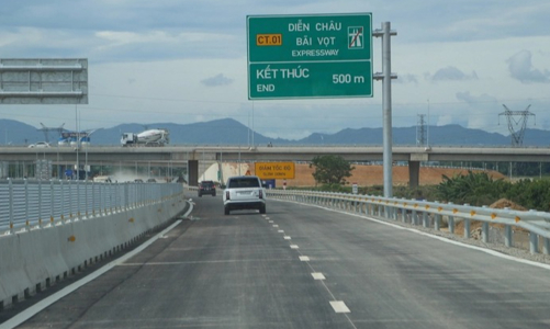 Chính thức thu phí cao tốc Diễn Châu – Bãi Vọt từ ngày 5/1/2025
