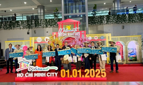 TP.HCM tổ chức đón những vị khách quốc tế đầu tiên năm 2025