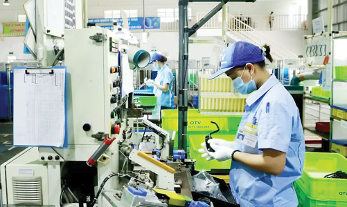 FDI vào Việt Nam năm 2024: Tăng trưởng ổn định và dấu ấn từ các nhà đầu tư