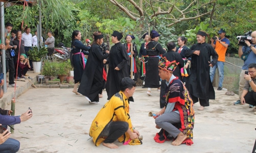 Tết đậm đà bản sắc dân tộc Sán Chay