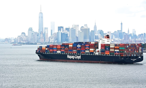 Xuất khẩu sang Hoa Kỳ năm 2025: Tiềm năng lớn nhưng nhiều thách thức