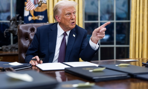 Ông Trump tuyên bố áp thuế quan 10% lên hàng Trung Quốc từ ngày 1/2