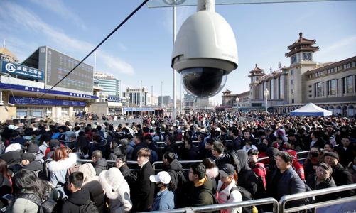 Thắt lưng buộc bụng, người Trung Quốc tránh đi chơi xa dịp Tết