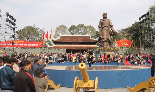 Hà Thành tưng bừng mở hội du xuân