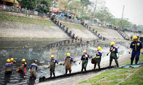 Yêu cầu thực hiện ngay nạo vét tổng thể sông Tô Lịch, hoàn thành trong tháng 8/2025